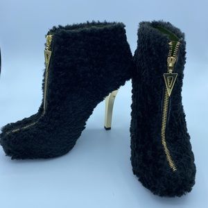 NWOT Christian Siriano booties (Black Friday!!)